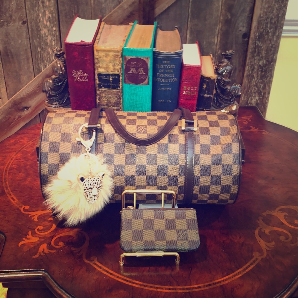 ❤️Louis Vuitton Damier ebene papillon 26❤️